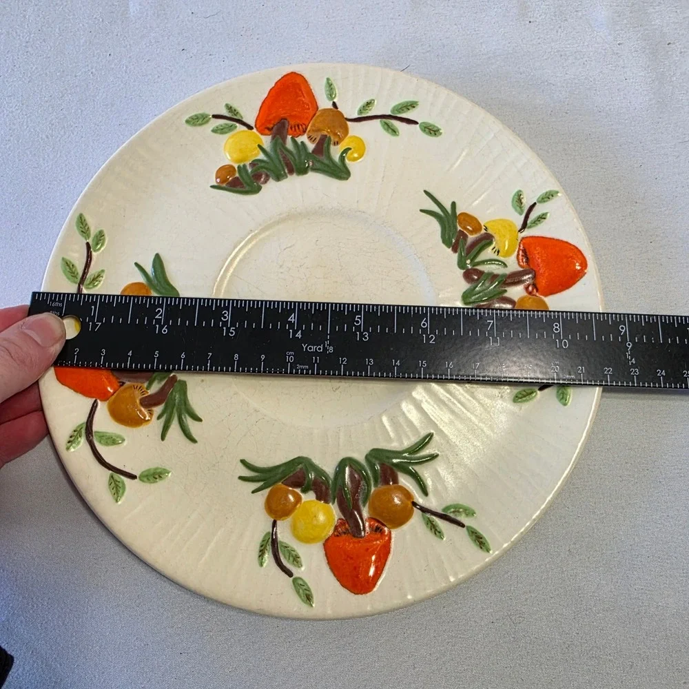 Vintage Hand Painted‎ Stoneware Plates Set Of 2 Mushroom Motif 8